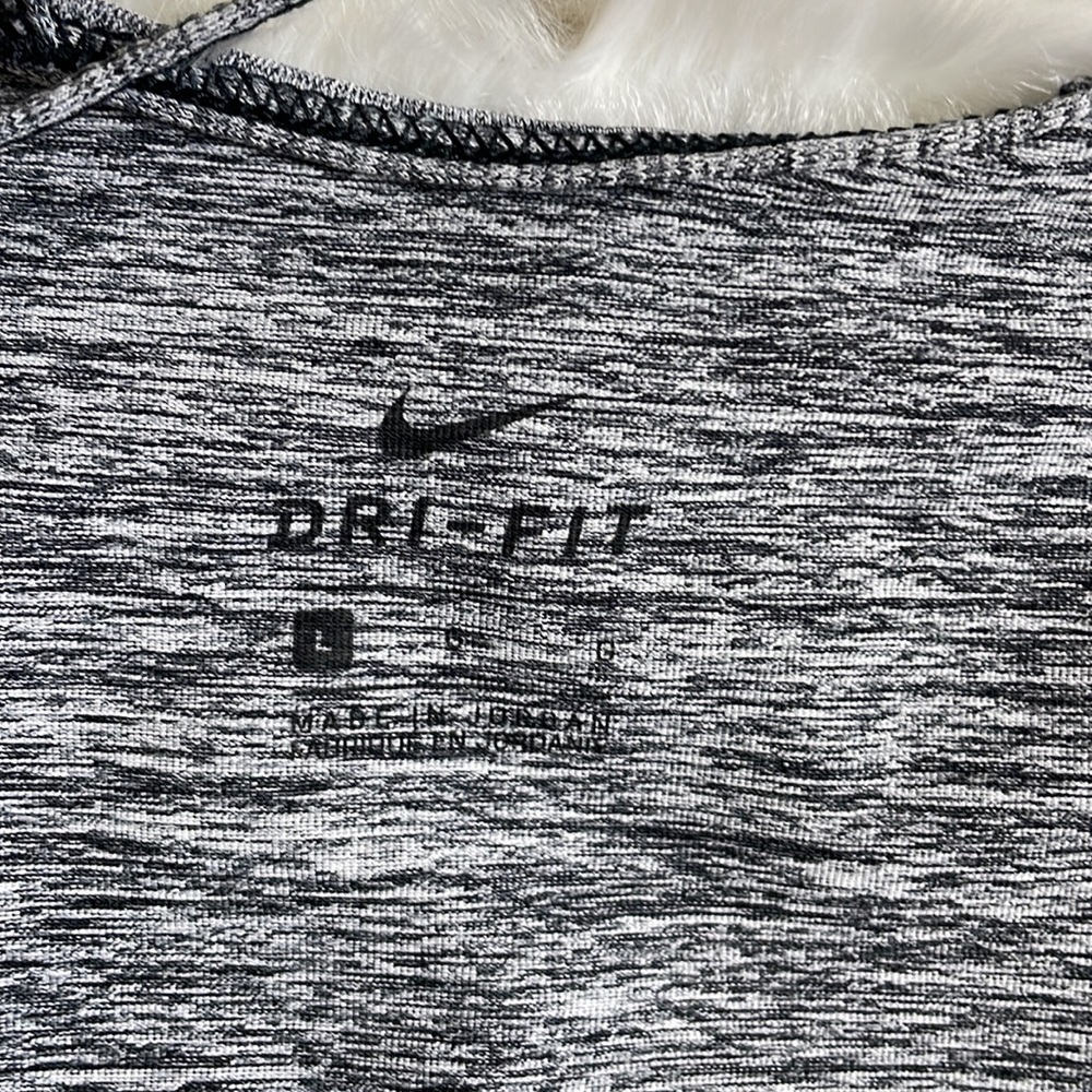 Womens Nike Dri Fit Training Top - Picture 4 of 4